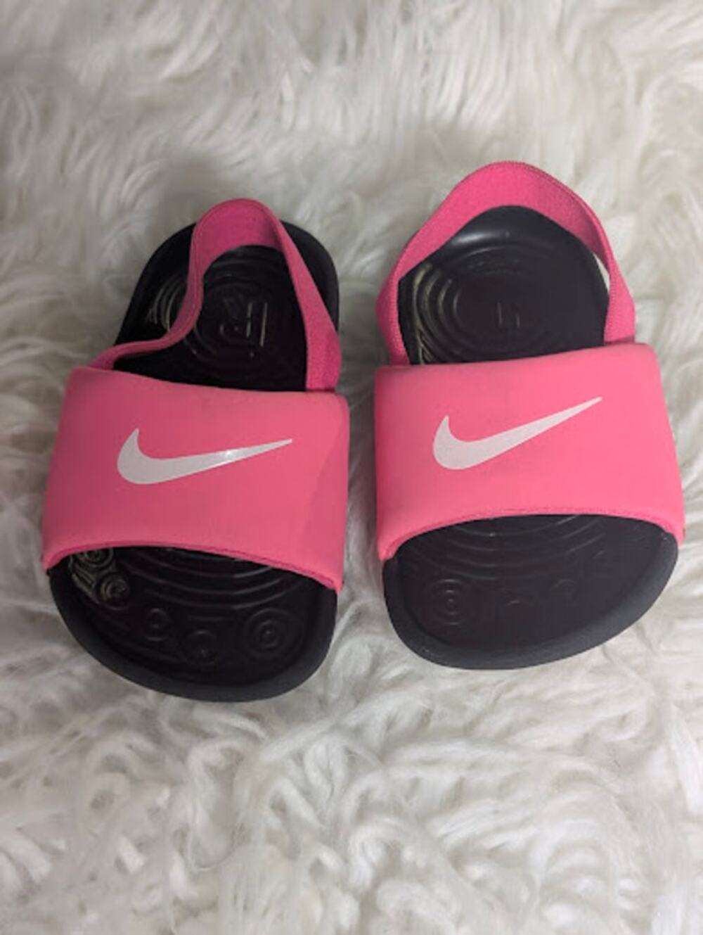 NIKE Kawa Baby/Toddler Slides Pink size 4C Summer Beach Vacation